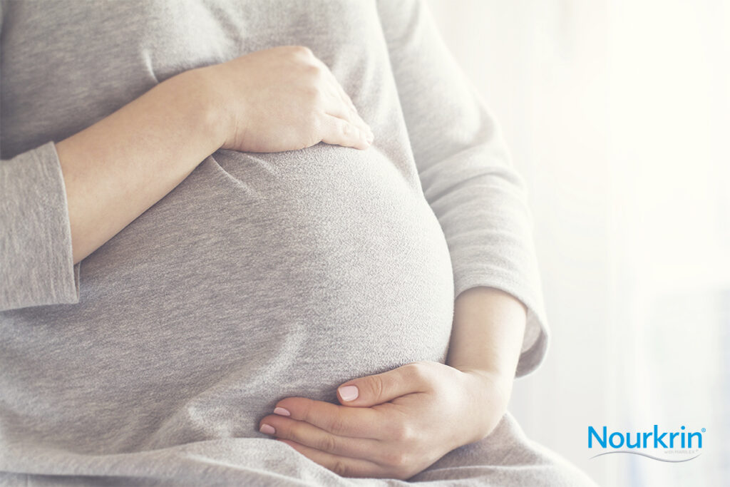 HOW PREGNANCY AFFECTS THE HAIR GROWTH CYCLE, AND HOW TO PREVENT HAIR LOSS & INCREASE HAIR GROWTH